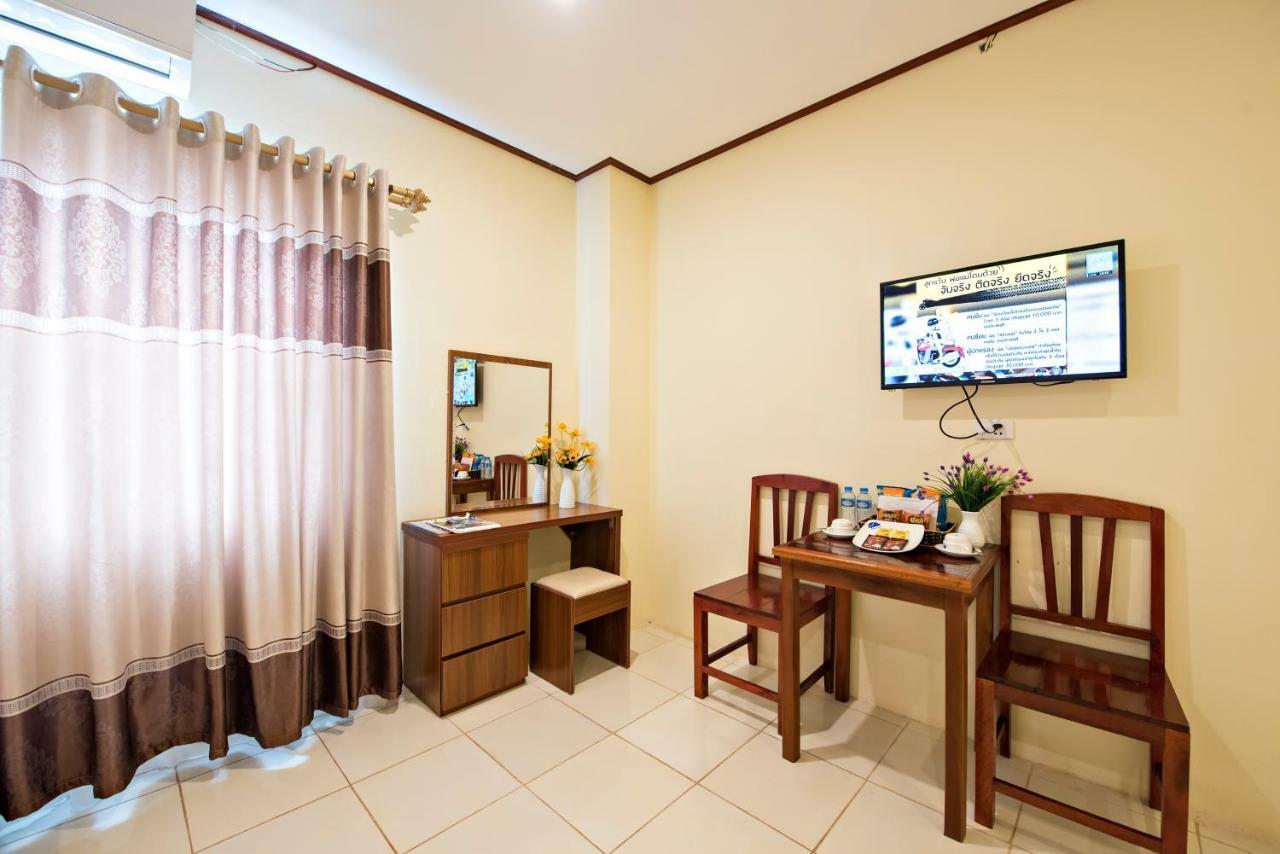 Annecy Hotel Vang Vieng Eksteriør bilde