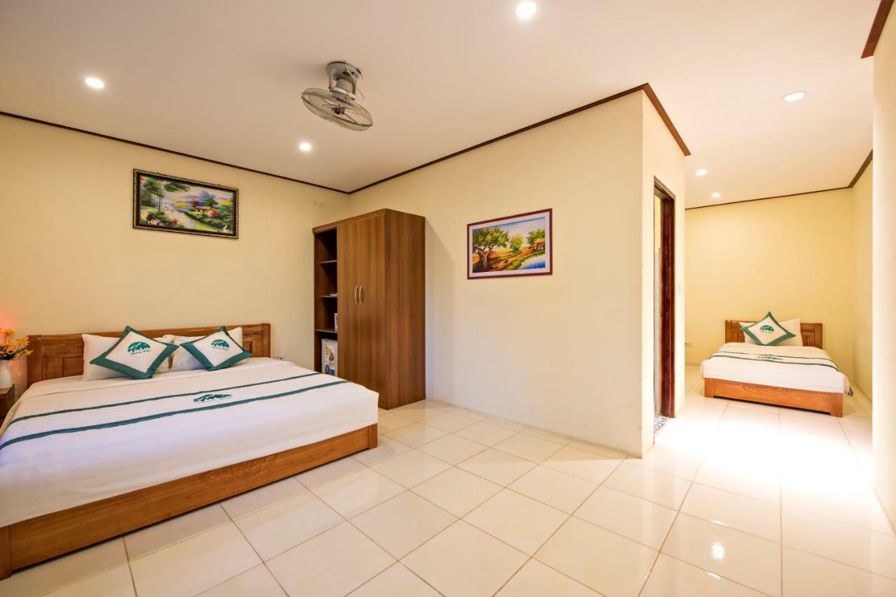 Annecy Hotel Vang Vieng Eksteriør bilde
